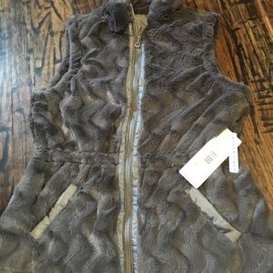 NWT PLUSH reversible vest!
